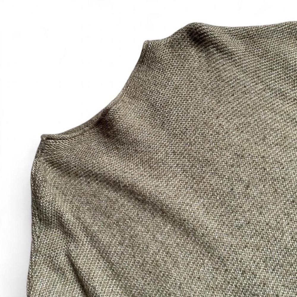 Universal Thread OSFM olive green poncho vest